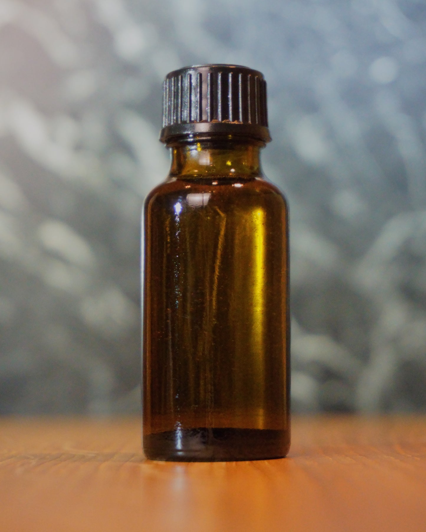 Hugo – Frühstücksbrett aus regionaler Eiche